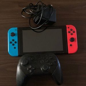 I am selling a Nintendo switch it comes with a fast charger and a Pro controller